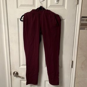 Lululemon pants, size 4